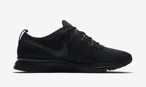 Nike Flyknit Trainer Triple Black