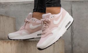 Nike Air Max 1 – Barely Rose / White