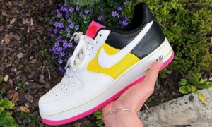 Nike Wmns Air Force 1 '07 SE Moto