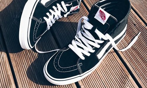 Vans SK8-Hi – Black / White