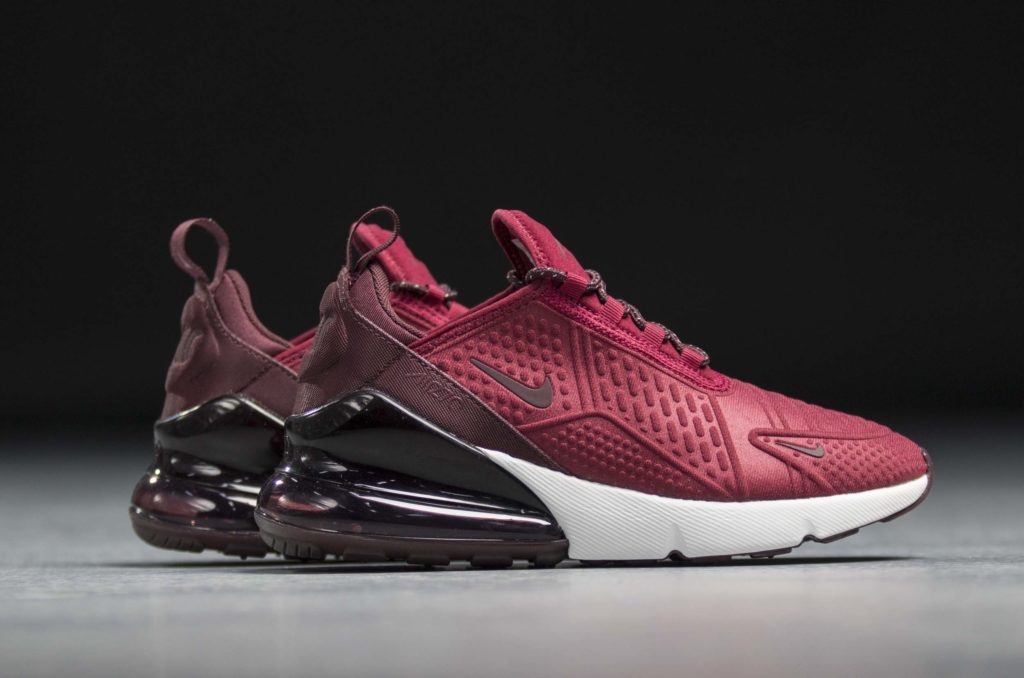 burgundy 270 nike