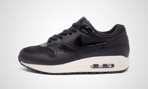 Nike Air Max 1 Black White