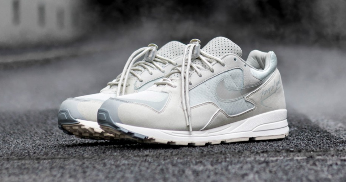 nike air skylon 2 fog black