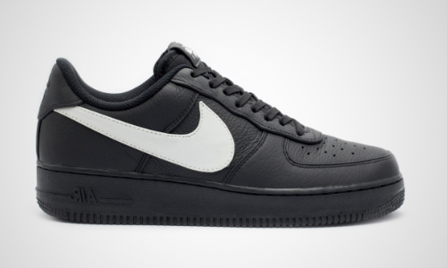 Nike Air Force 1 Black Big Swoosh