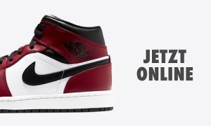 Nike Air Jordan 1 Mid Chicago Black Toe