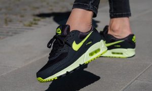 Nike-Air-Max-90-Grey-Volt-CZ0378-001