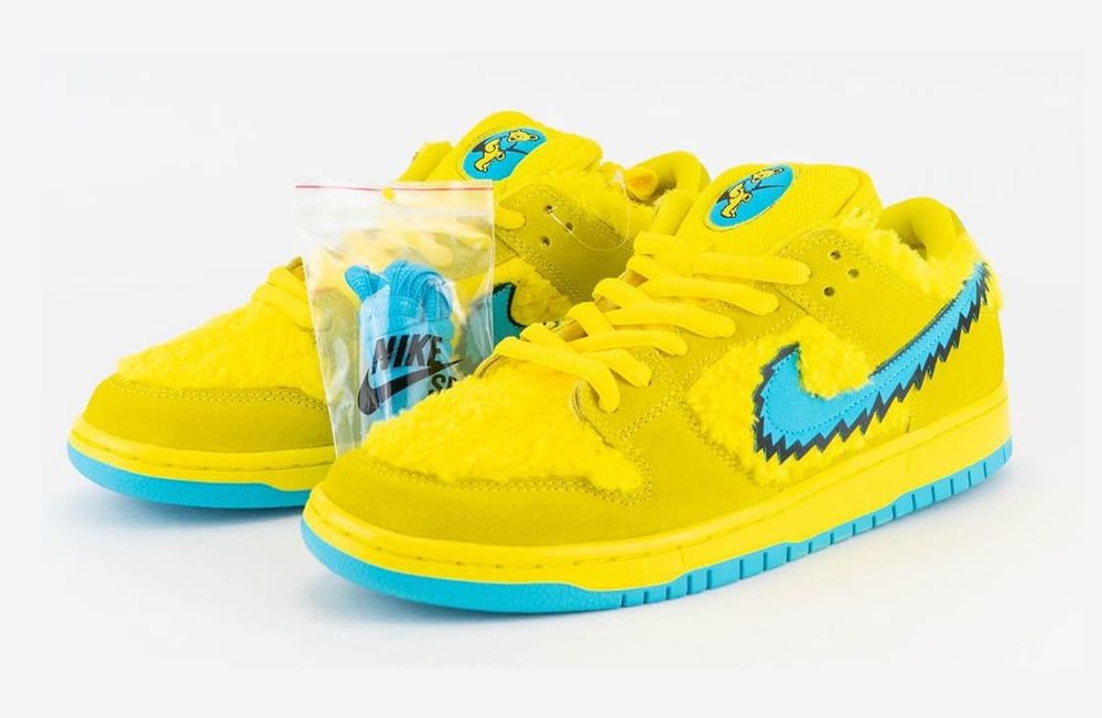 Grateful-Dead-x-Nike-SB-Dunk-Low-Yellow-cj5378-700