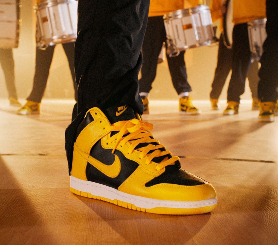 nike-dunk-high-sp-varsity-maize-CZ8149-002