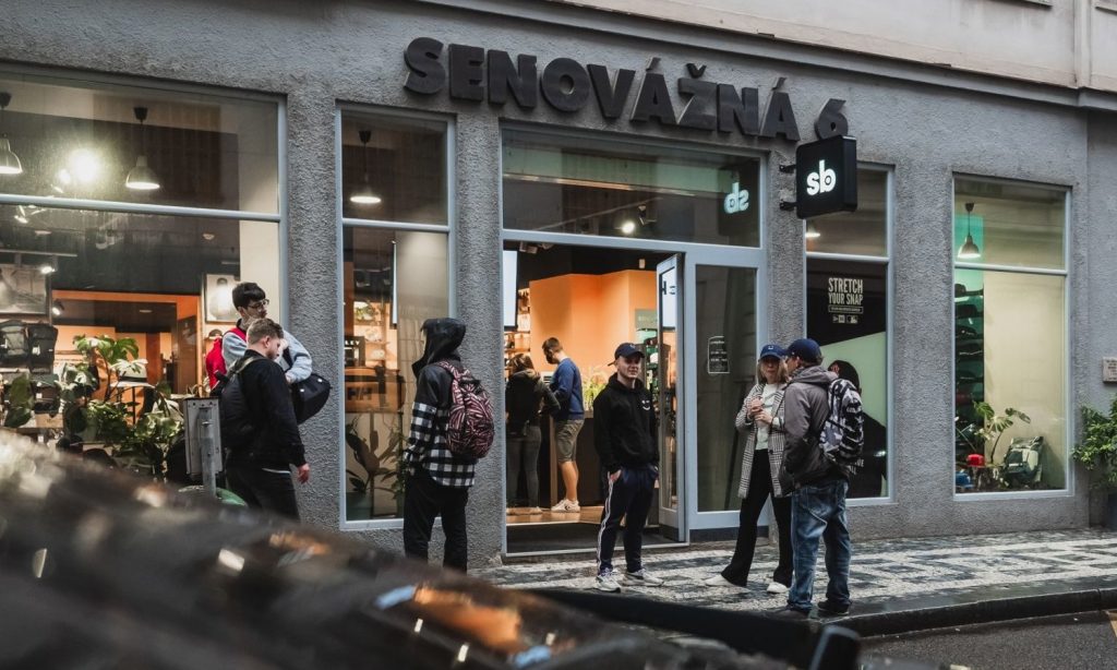 Sneaker Stores in Prag
