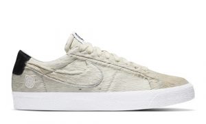 medicom-toy-nike-SB-blazer-low-CZ4620-200