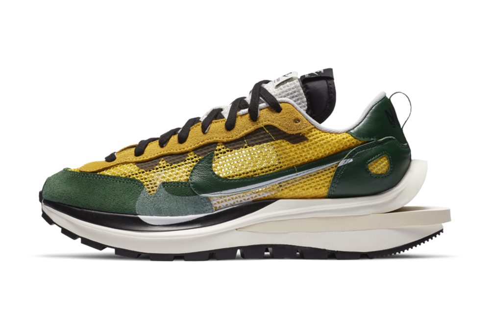 sacai-x-nike-vaporwaffle-tour-yellow-CV1363-700