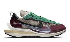 sacai-x-nike-vaporwaffle-villain-red-DD3035-200