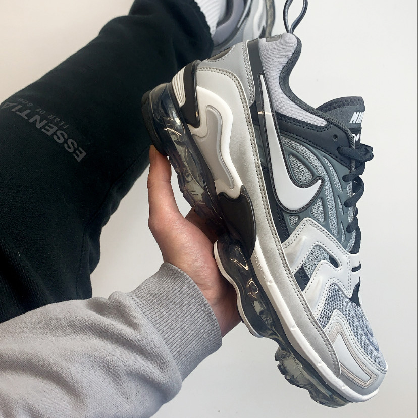 nike air vapormax evo wolf grey