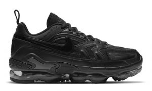 nike-air-vapormax-evo-triple-black-CT2868-003