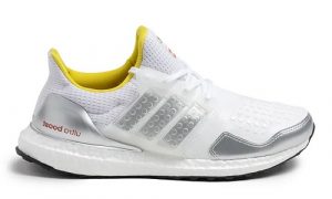 lego-x-adidas-ultra-boost-4.0-dna-FY7690