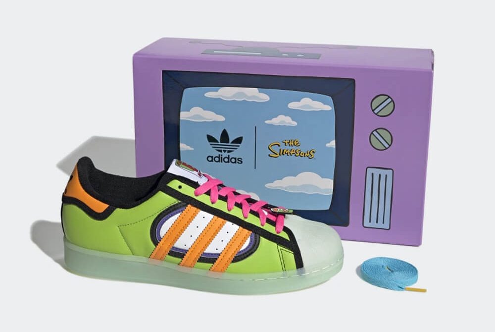 the-simpsons-x-adidas-superstar-squishee-H05789