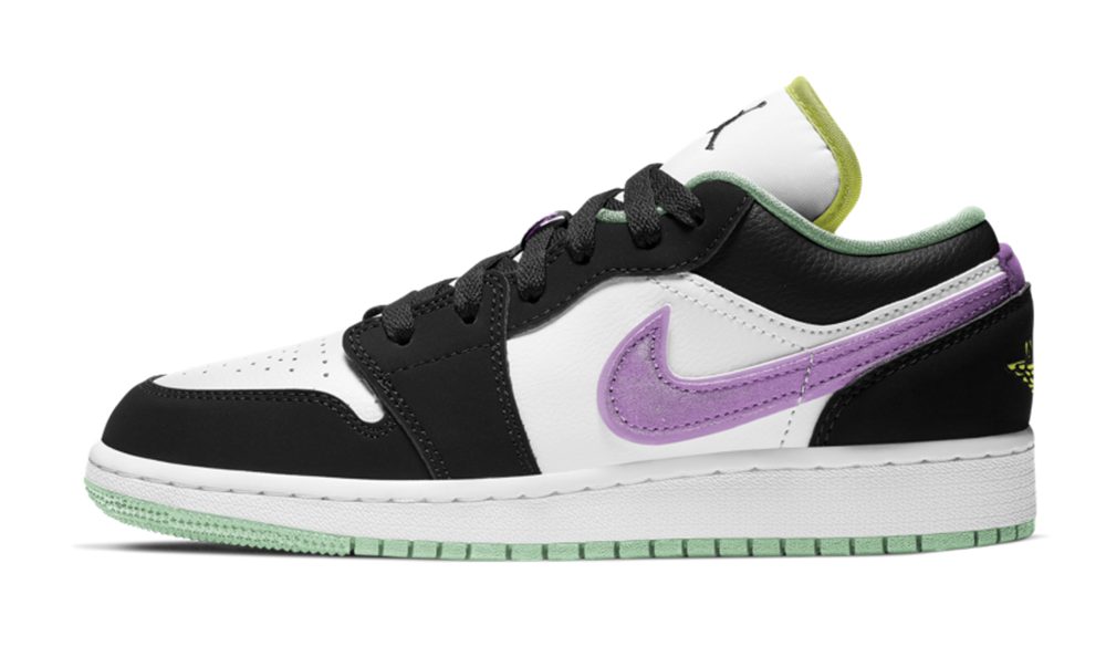 Nike-air-jordan-1-low-white-violet-shock-553560-151