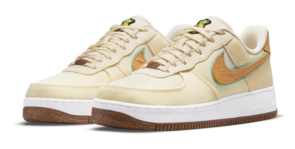 nike-air-force-1-pineapple-coconut-milk-CZ1631-100