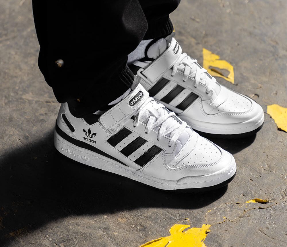 adidas forum low white black FY7757