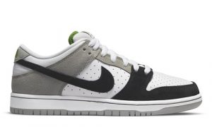 nike-sb-dunk-low-chlorophyll-BQ6817-011