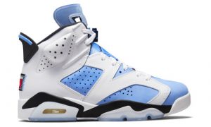 CT8529_410_Nike Air Jordan 6 UNC