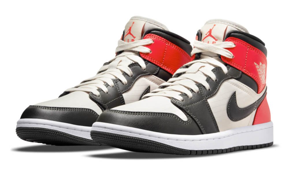 nike-air-jordan-1-mid-newsprint-DQ6078-100