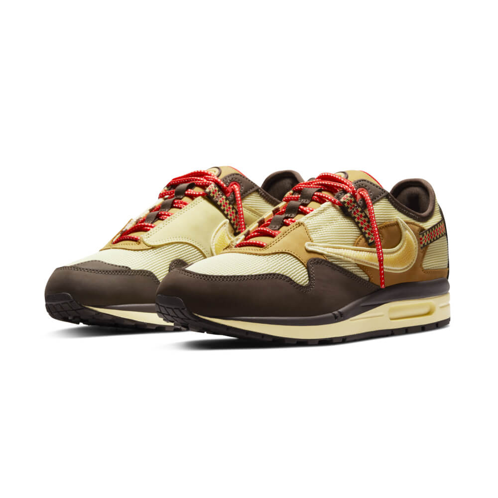 DO9392_200-Travis Scott x Nike Air Max 1 Baroque Brown