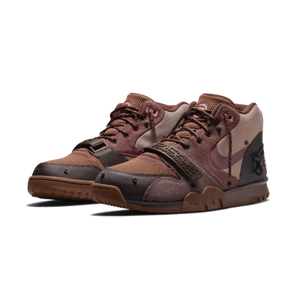 DR7515_200-Travis Scott x Nike Air Trainer 1 Light Chocolate