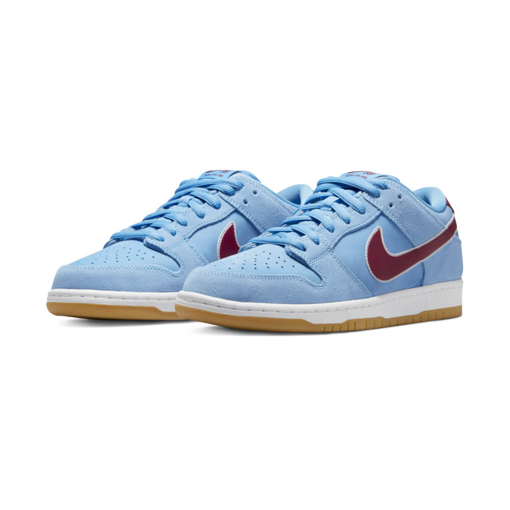 DQ4040_400_Nike SB Dunk Low Phillies